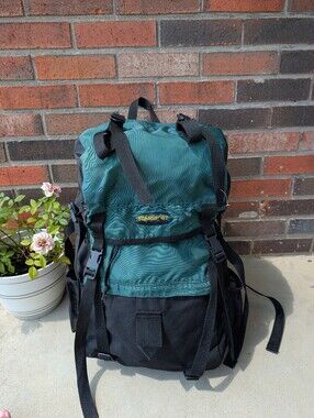 💚 Vintage Y2K Stansport Brand Lightweight Water Repellent Nylon Hiking Backpack